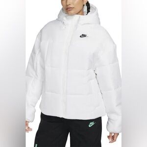 Women's Sportswear Therma-FIT Classic Puffer Jacket